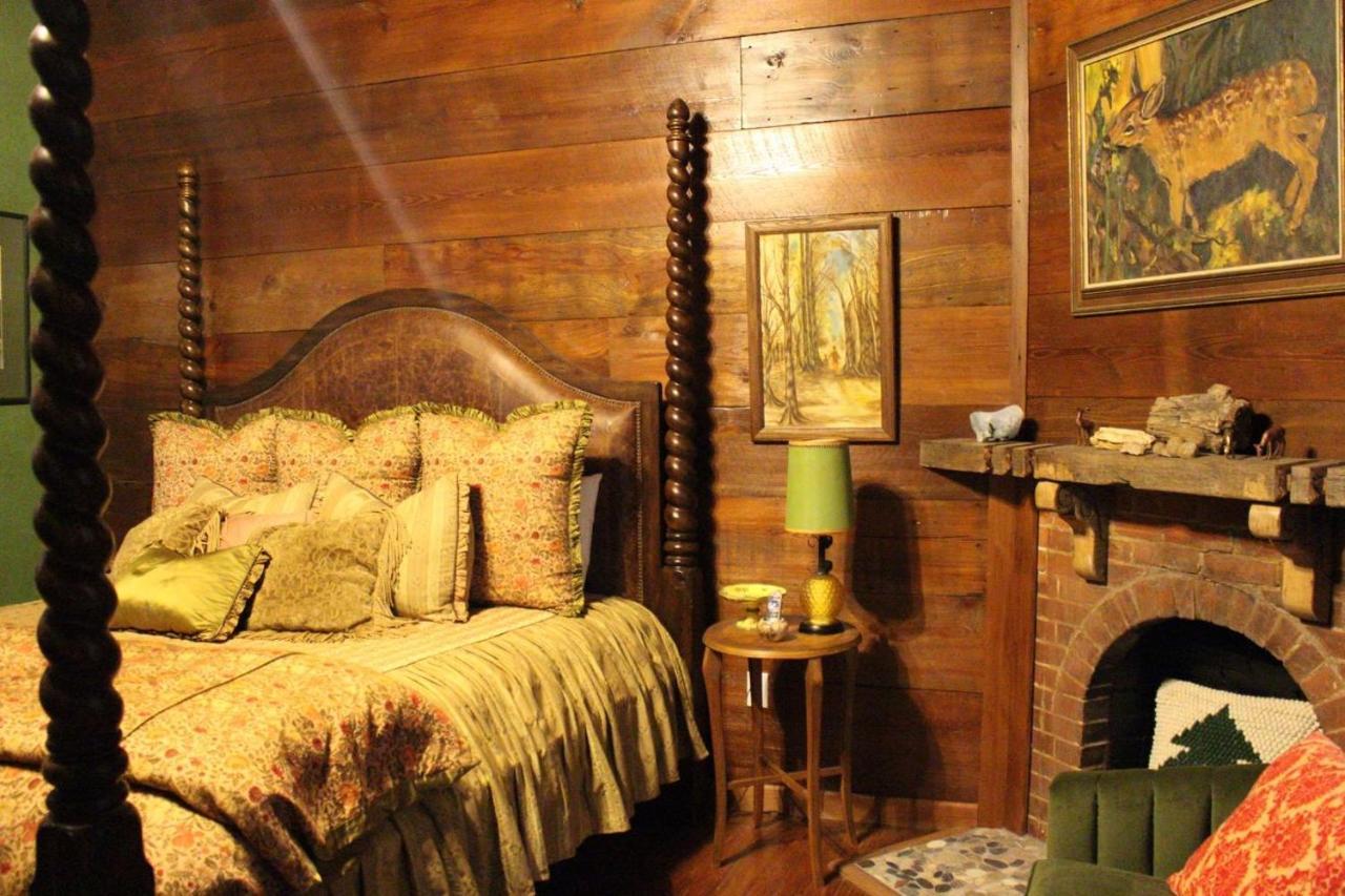 The Gallery House Boutique Hotel スティーブンビル エクステリア 写真