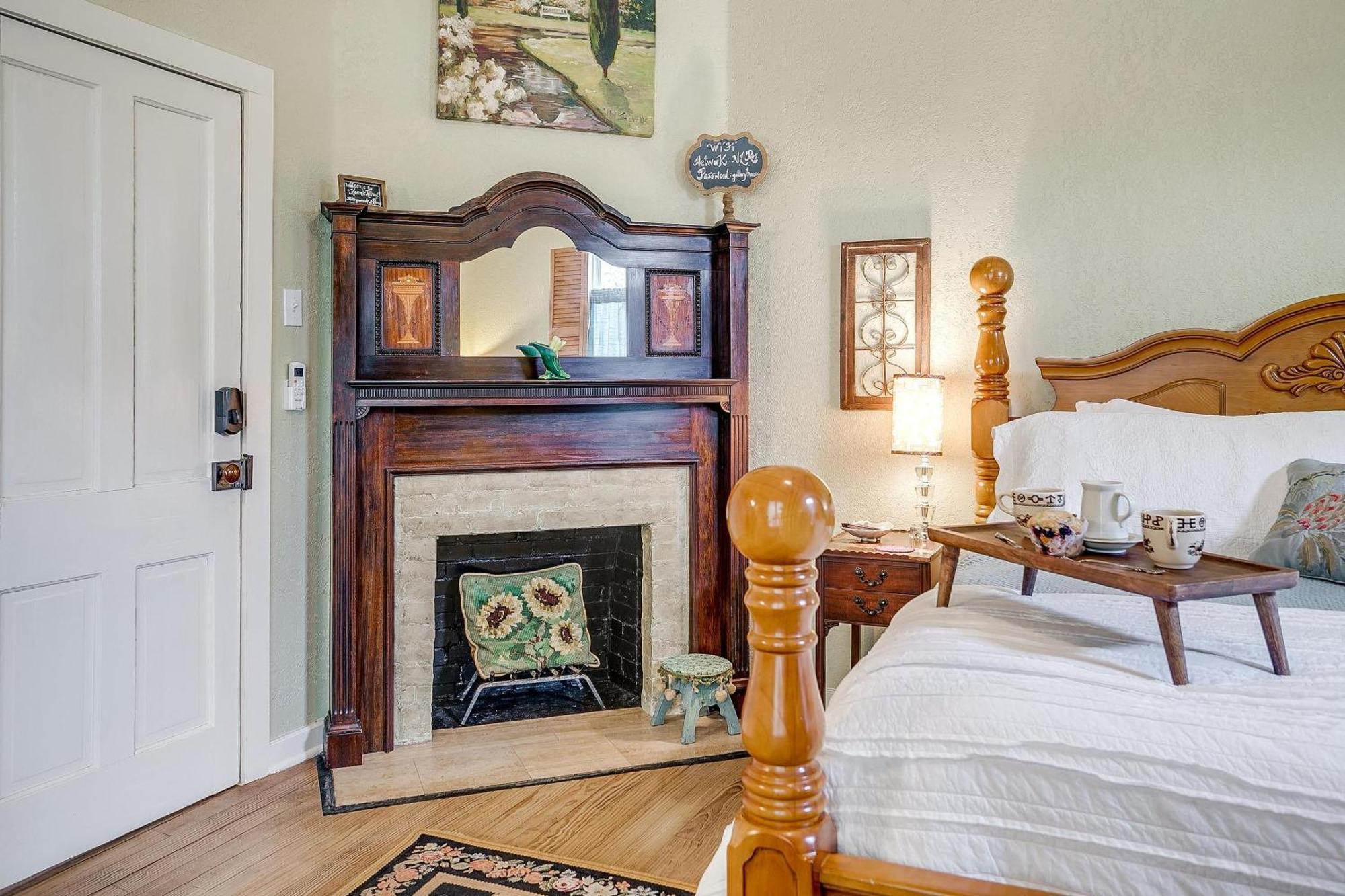The Gallery House Boutique Hotel スティーブンビル エクステリア 写真