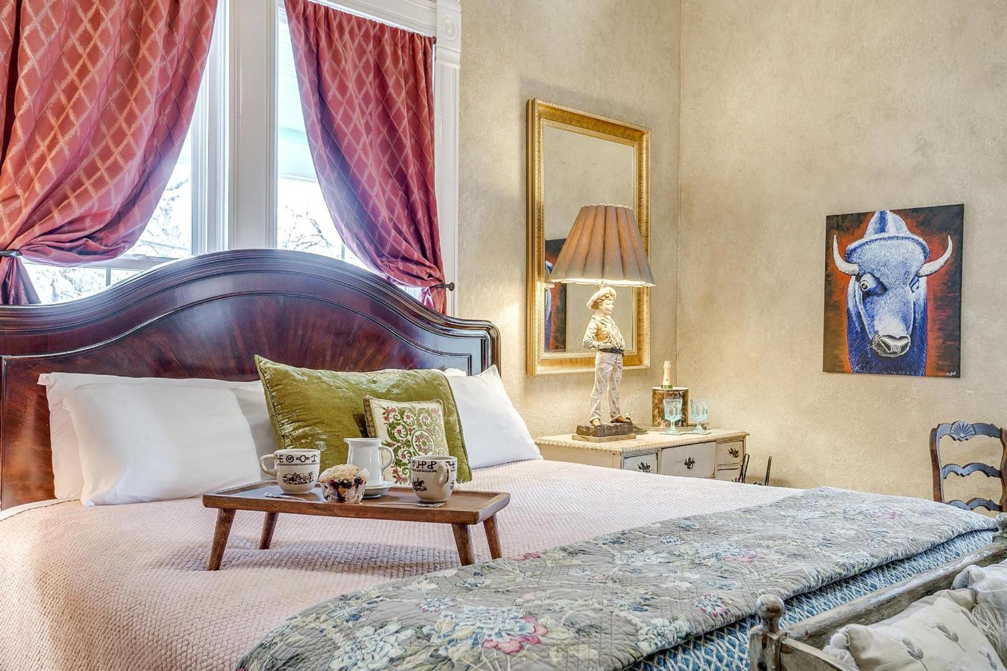 The Gallery House Boutique Hotel スティーブンビル エクステリア 写真