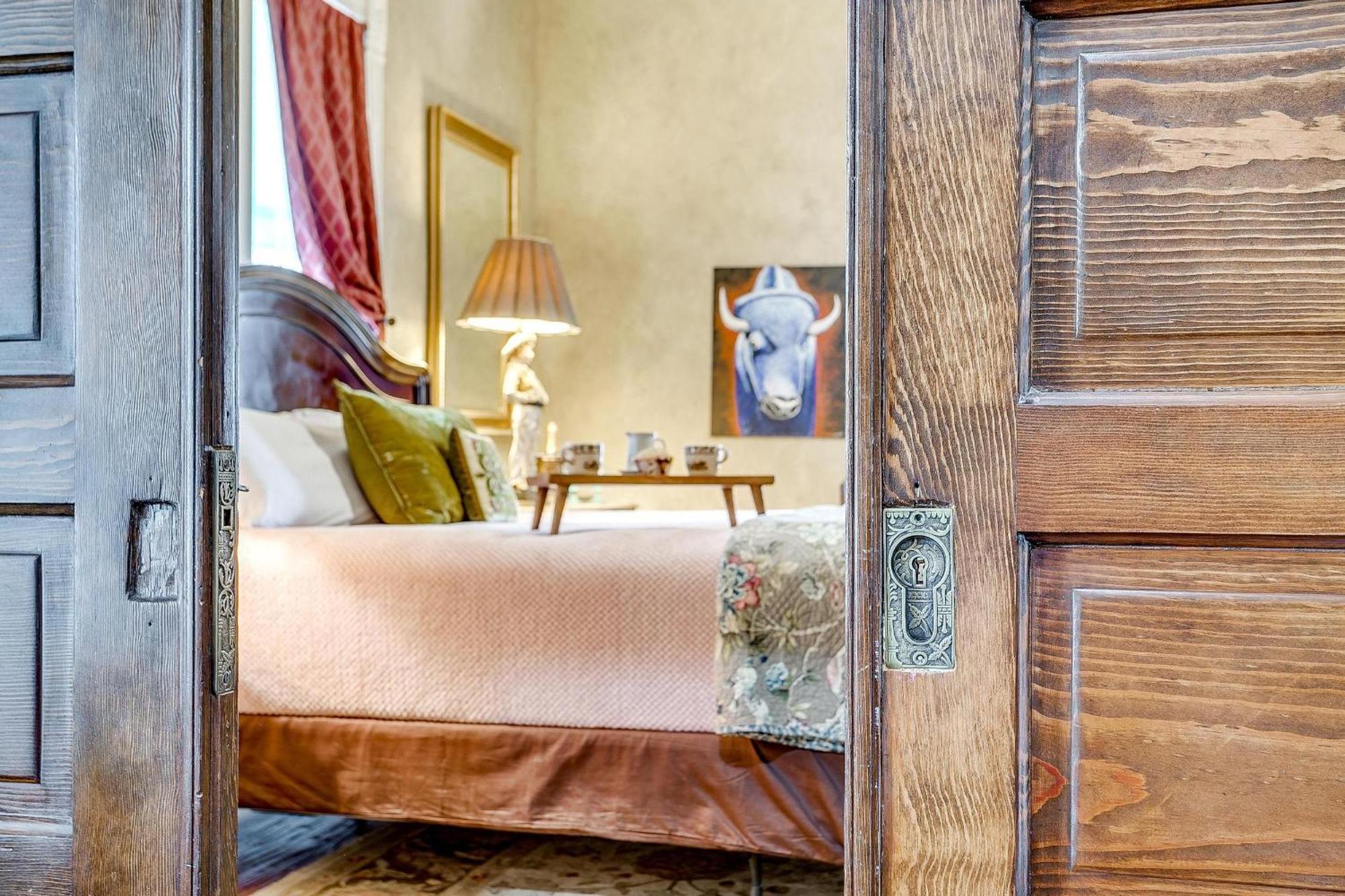 The Gallery House Boutique Hotel スティーブンビル エクステリア 写真